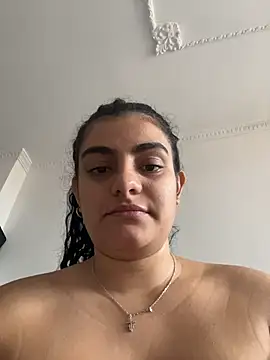 Carlafox05 - Show tits on the balcony