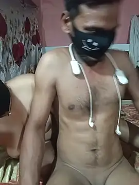 Hot_Indiancpl