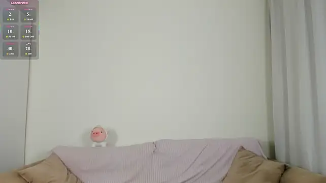 Succubantra - 5 min doggy without panties