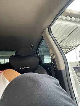 Scarlett_elitee - Oil or cream on my Tits 💧🍒
