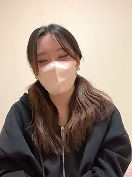 Harinchan - 上ぽいしてブラの中から乳首いじいじ💞