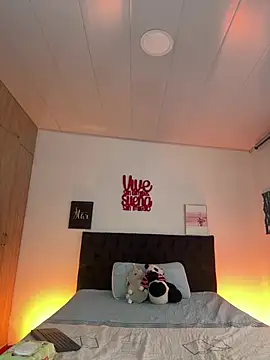 Zafira_Llux - totally naked 💋🍒🍑