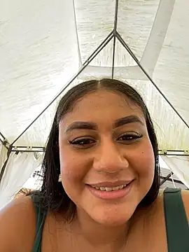 NayTorres - MAKE ME CUM IN PUBLIC