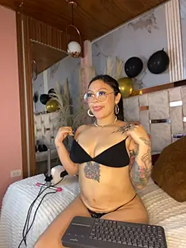 Lia_rizzo - BOUNCE ASS🔥🍑