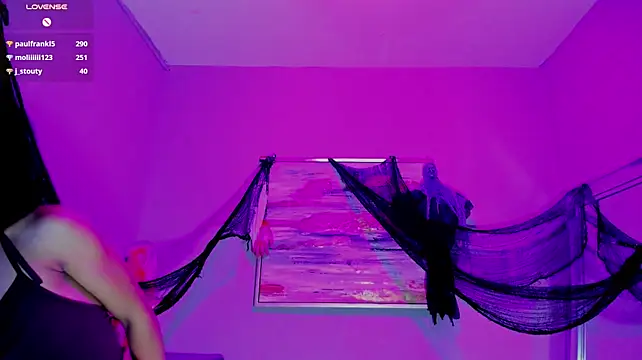 Ambar_Musse - show tits closeup + pinch nipples💕