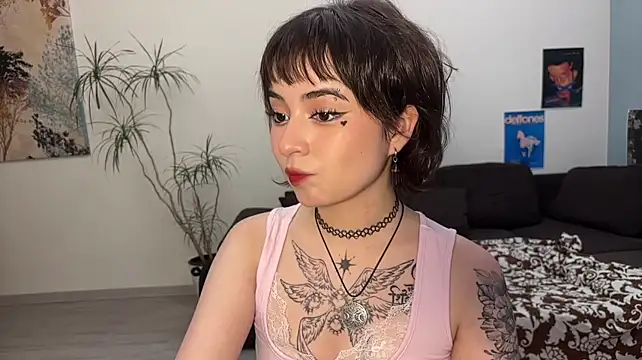 AnyaSumaya - Tattoo Pose