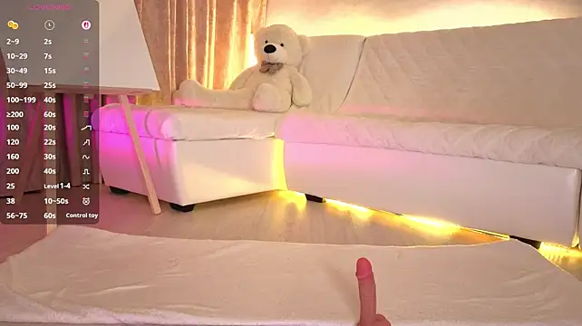 Ellijoys - Rub my Pussy against a Dildo