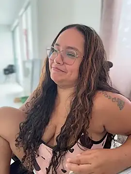 CurlyGirl_1 - Undress me ❤️‍🔥