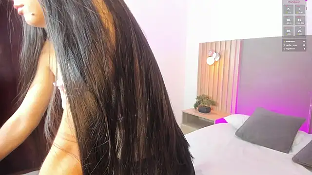Carlina_15 - pussy in doggy style