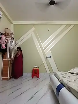 Dr_-Priyanka - Wanna buy hand for broadcast