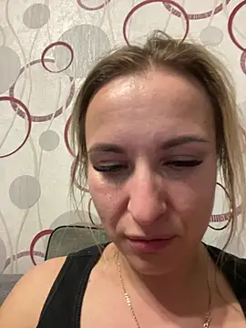 SweetOlga - Sit on my face