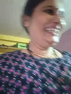 Karishma_bhabi02 - My modal saport please 💔💔💔💔💔