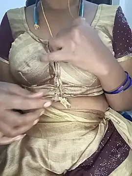 Tamil-hotwife - Ass show