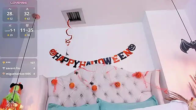 ElizabethBoost - Full naked and tease BJ