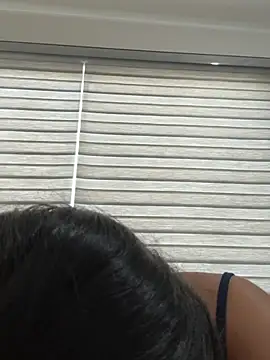 Alaia33200 - 4 FINGERS IN MY PUSSY