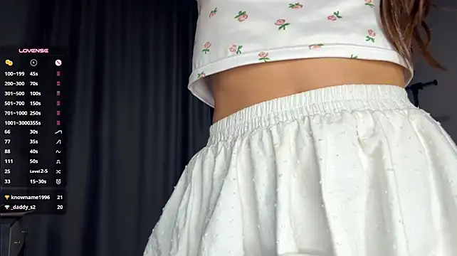 Veluxe - Spank my cute ass x 16
