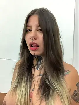 ElliWeaver - Oil in the boobs control domi 40 second