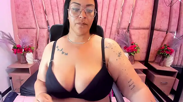 Alexa_Rush - Toy in pussy