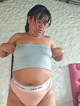 ZaidaWet - Squirt in face