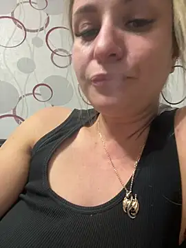 SweetOlga - Sit on my face