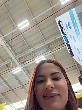 Irina_Velvett - Flahs tits in públic 😈😊🤭🥴