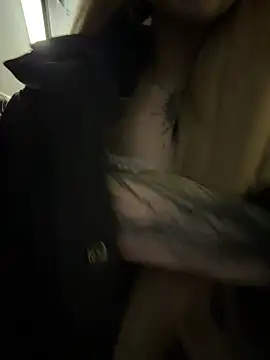 Pink_Kiss - Ellie make massage tits Zoe under top