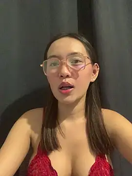 YoungPinay_022 - bounce boobs/ tongue out