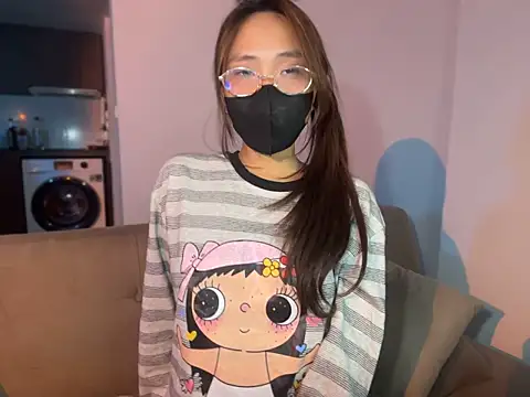 Phuong_Bee - 🍒 Oil pussy