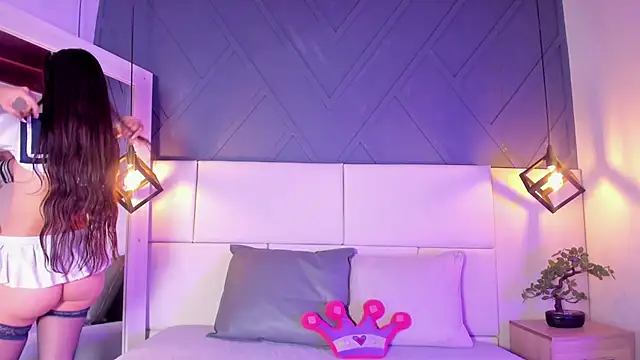 Small_Candy_Jz - Spank ass