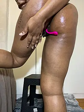 Incognitobdy - HARD SEXY HUGE DILDO RIDING