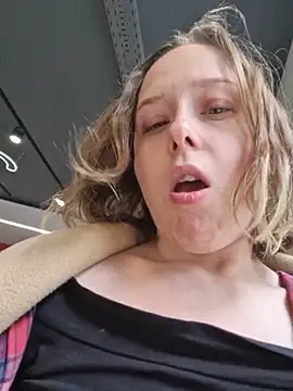 Public_Katrisha - Spank my ass 5 times