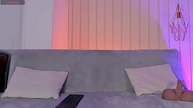 Ashleyy_piink