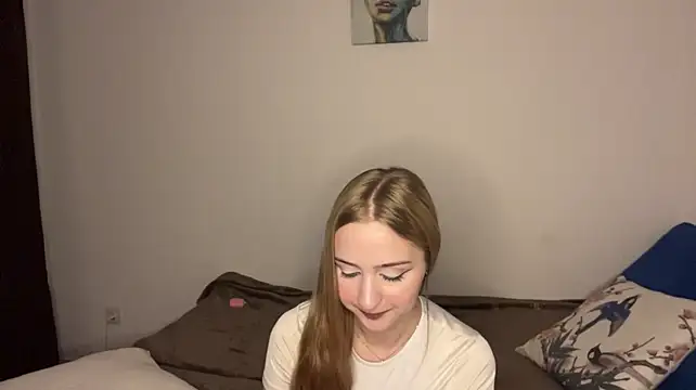 SexyLuxymur - Flash my bra