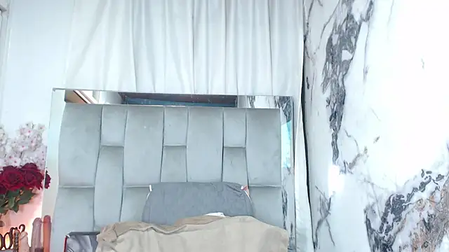 AvaX_777 - striptease