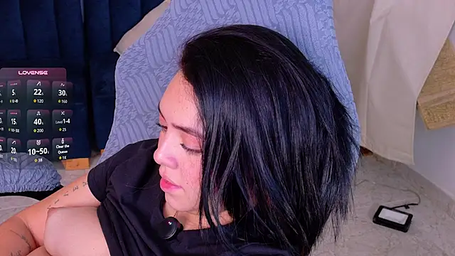 BellaAsford - daddyyyy help me, I WANNA CUM FOR YOUU!!