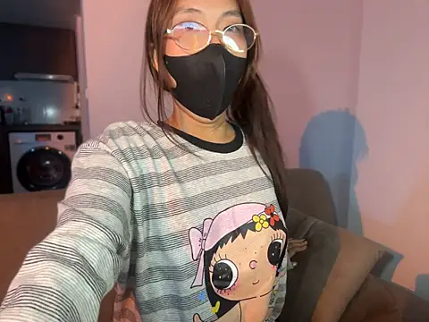 Phuong_Bee - 🍒 Oil pussy