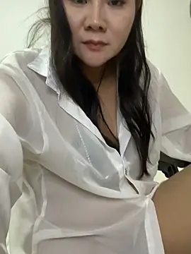 Yong0011 - 家庭主妇寂寞难耐！