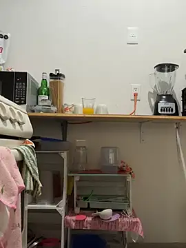 Alaia33200 - 4 FINGERS IN MY PUSSY