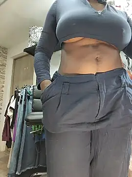 MAREIA_25 - HIDDEN CAM MAKE MY PUSSY SQUIRT ?