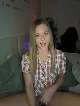 JuicyLucy06 - ASS slaps 3x with ‘Spank Plank’