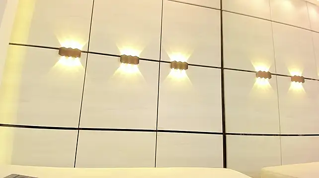 Pocahontas_pow - put on u fingers on u clip