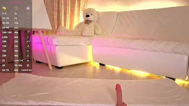 Ellijoys - Rub my Pussy against a Dildo