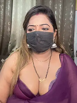Lovely-Geet - BOOBS OILING