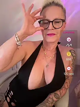 German_Milf - Last tip = 3 FUCKVIDEOS