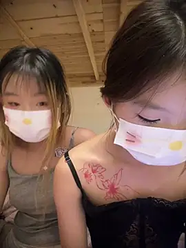 Angel-Sisters - 为什么有个大叔在边上 啊啊啊 大叔的鸡吧好大啊 淫水都被他草出来了