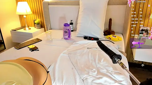 Bounce_katty - a squirt in your mouth