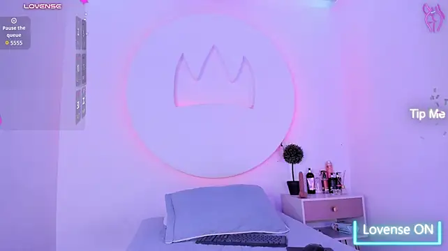 Itzel_Geneva - Spank Ass x5 🍒