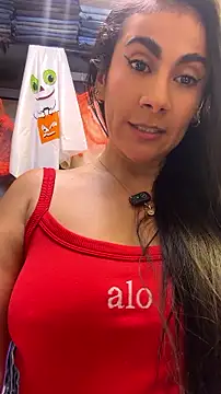 Laia_Hills - Oil my Titis play