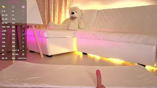 Ellijoys - Rub my Pussy against a Dildo