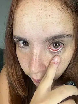 BrunaMendees - Sentar no dildo bem gostoso